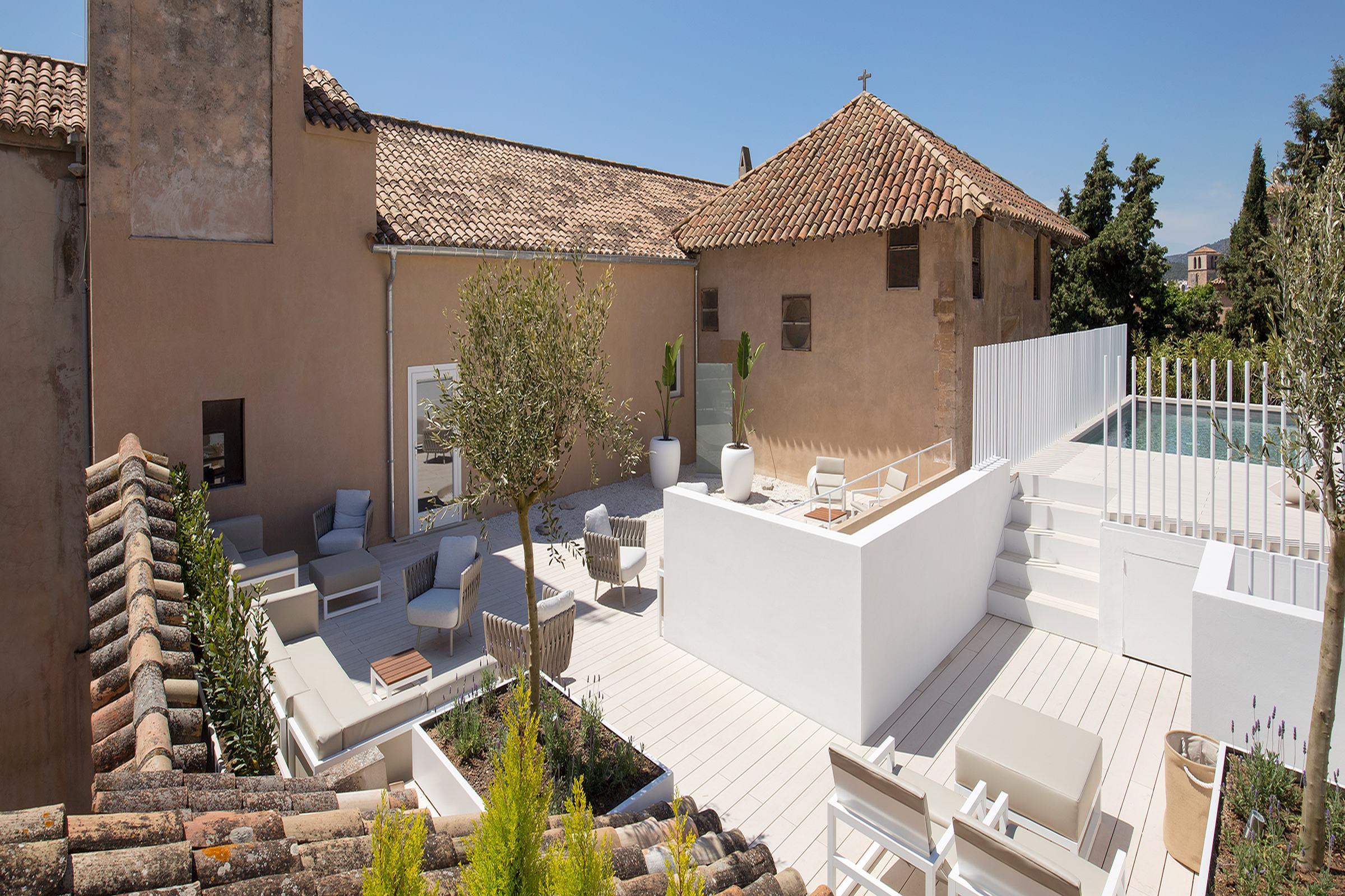 Convent De La Missio Hotel