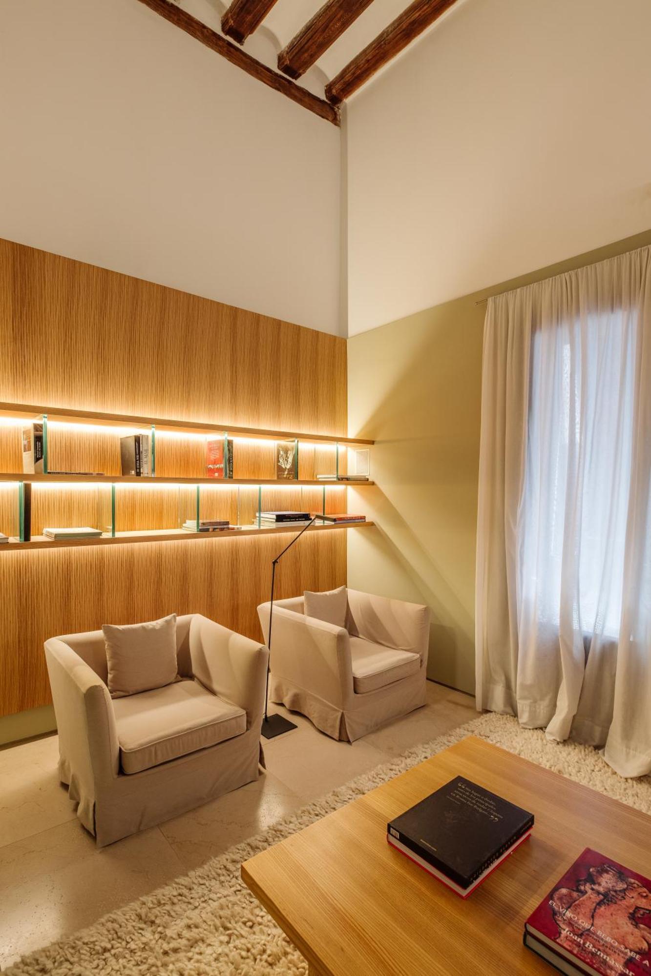 Convent De La Missio Hotel